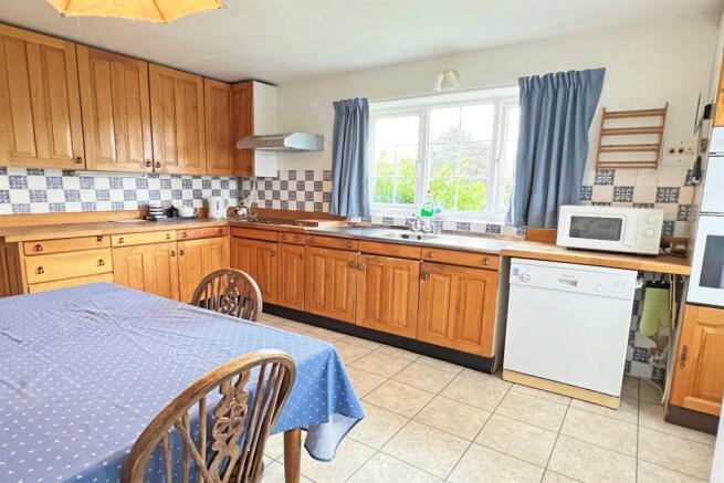 Kitchen 2