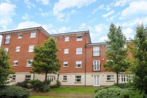 45, Jago Court, Newbury RG14 7EZ
