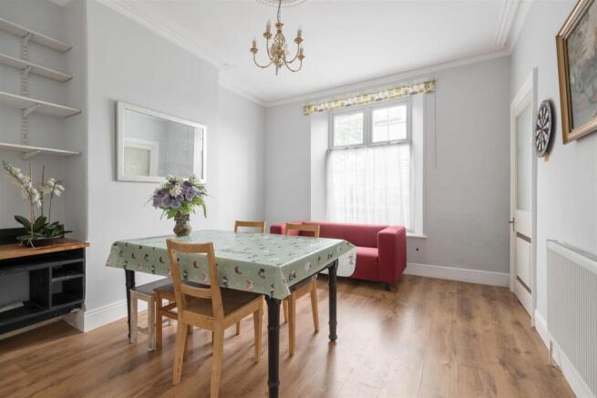 4 bed Terraced for sale Image 2