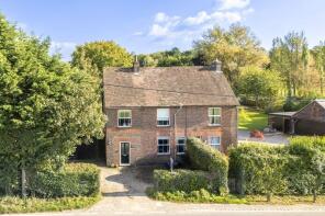 Easter Cottage, Lewes Road, Uckfield TN22 5RE
