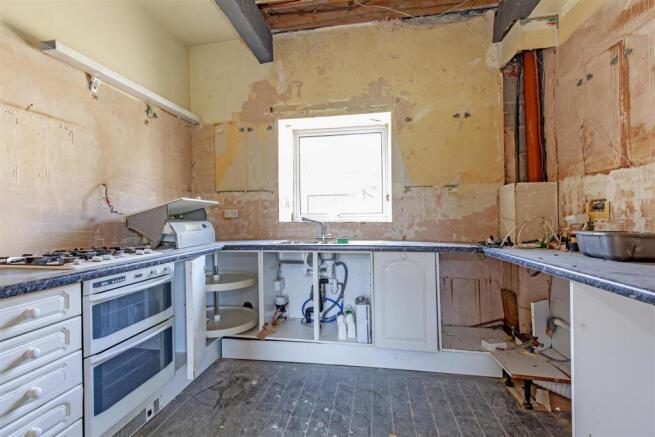 Kitchen-1.jpg