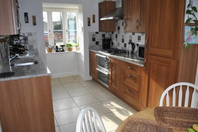 KITCHEN/DINER