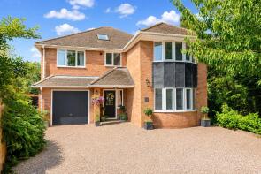 30, Hall Green, Malvern WR14 3QX