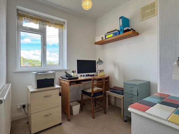 Bedroom 3 or ideal home office