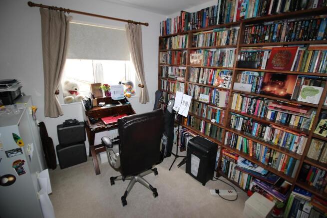 Fourth bedroom