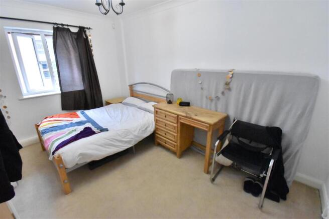 11 bedroom one.JPG
