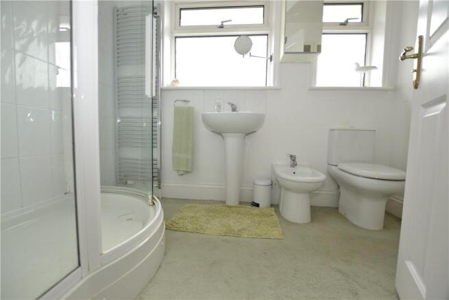 Shower room 