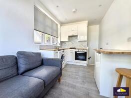28, Ferndene Road, London SE24 0AB