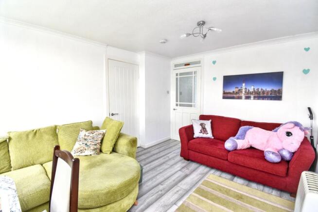 Lounge/Dining Angle 2