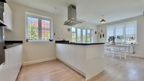 Follett Close, Wellington
