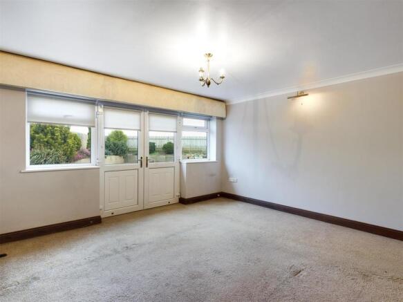 Garden Room.jpg