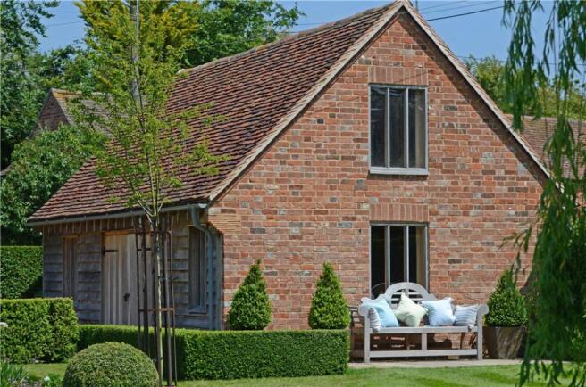 Double Barn/Garage