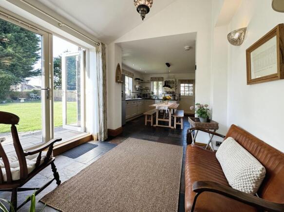 Breakfast Room/Snug