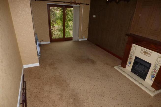 lounge borrowash.JPG