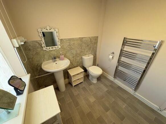 1 bed Semi-Detached Bungalow for sale Image 8