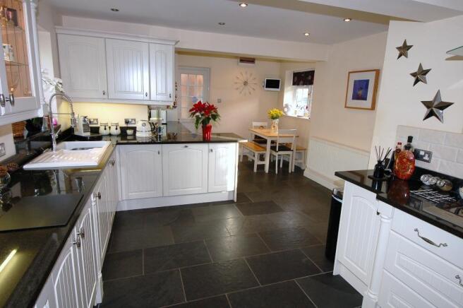 Kitchen/breakfast