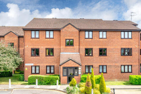 Old Mill Gardens, BERKHAMSTED