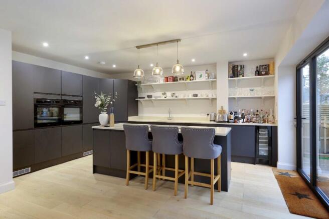 Kitchen/Breakfast