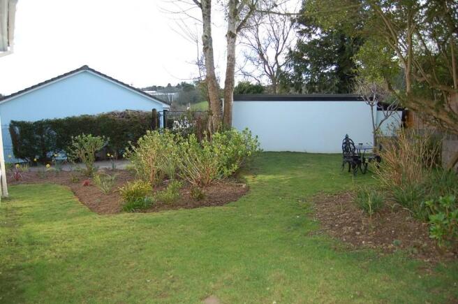 Side garden