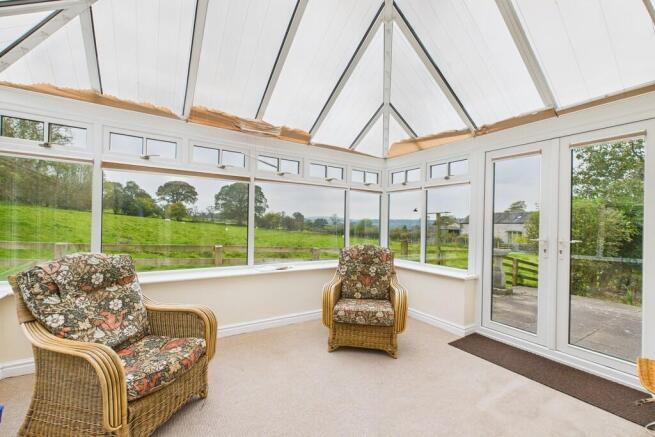 4 bed Detached for sale Image 7
