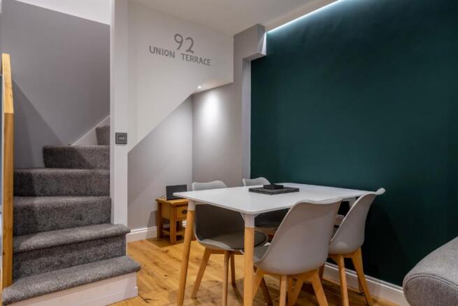 2 bed Detached to rent Image 7