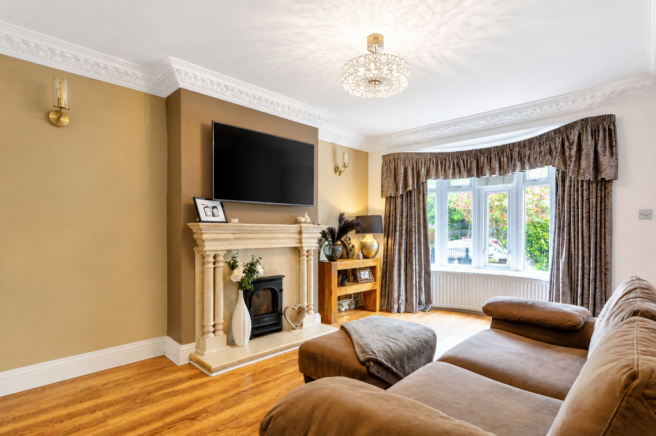3 bed Terraced for sale Image 10