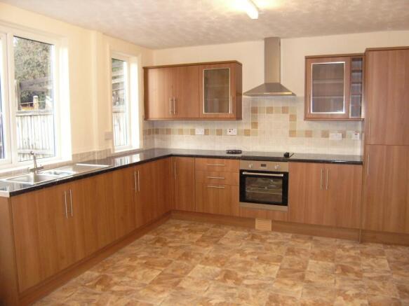 Breakfast/kitchen
