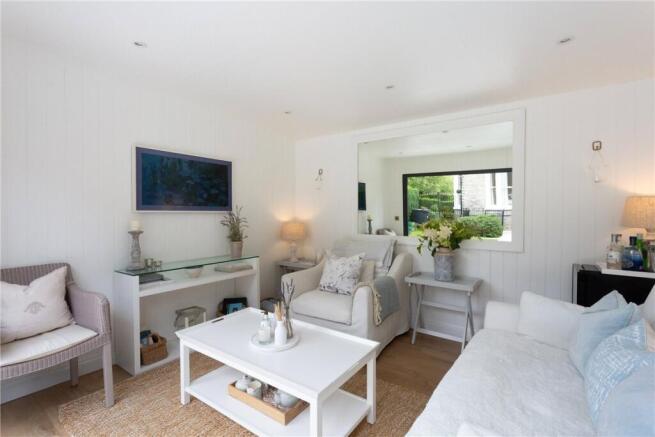 6 bed End of Terrace to rent Image 4
