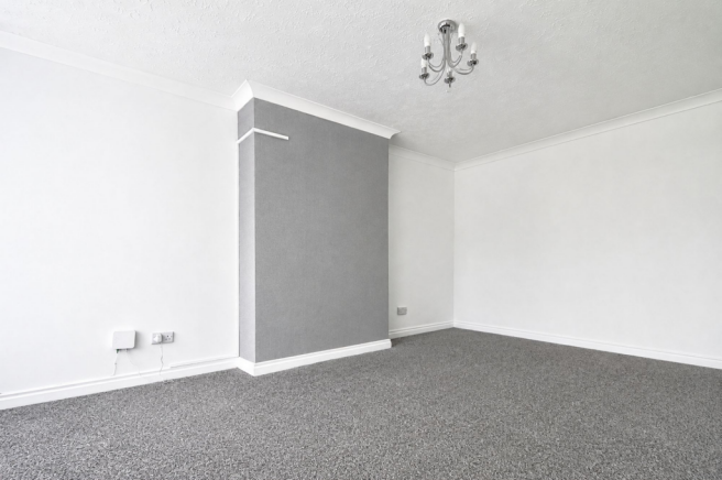 2 bed Semi-Detached Bungalow for sale Image 4