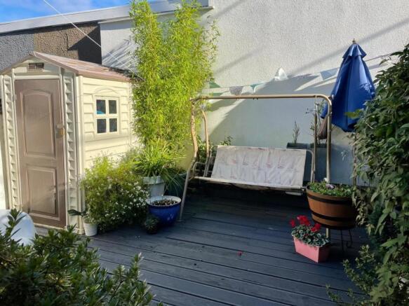 garden.jpg