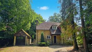 Treetops, Burgess Wood Road South, Beaconsfield HP9 1EJ