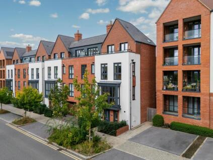 Earle Crescent, Wokingham, RG40