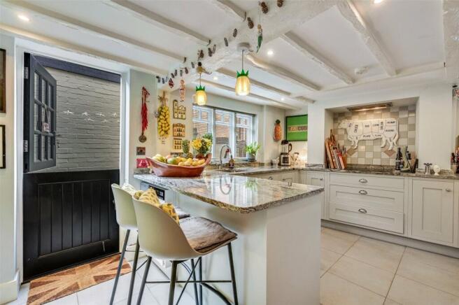 Kitchen/Breakfast