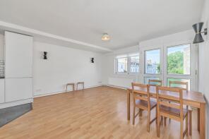Flat 18, Cumberland Court, Cumberland Street, London SW1V 4LR