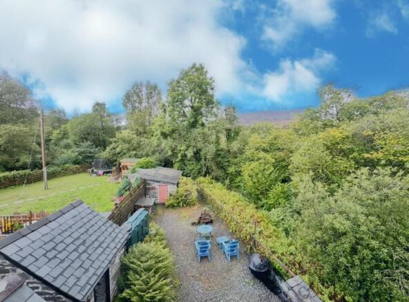 PHOTO-2025-09-19-07-14-43 (17).jpg