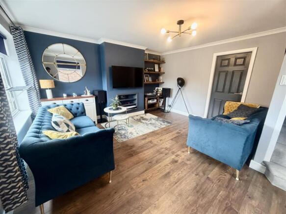 3 bed Semi-Detached for sale Image 4