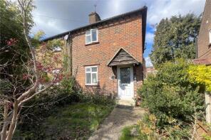 88, Alma Lane, Farnham GU9 0LP