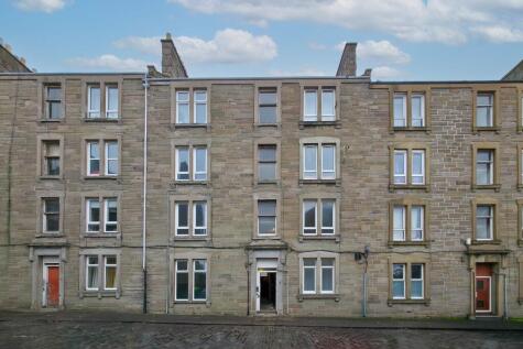 2/L, 23 Ogilvie Street, Dundee. DD4 6SE