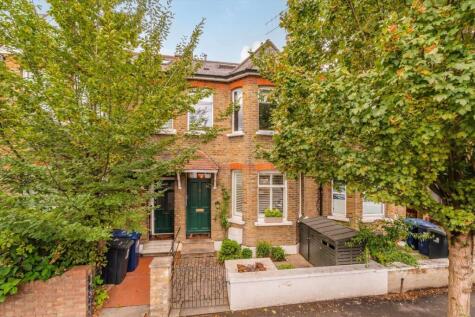 Leighton Road, Northfields