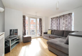 101, 114 Riverbank Point, High Street, Uxbridge UB8 1JL