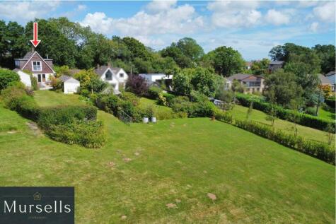 Eldons Drove, Lytchett Matravers, Poole, BH16