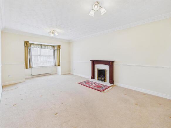 Tadman Close, Beverley photo 4