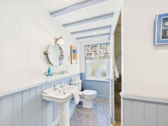 2 bed Cottage for sale Image 10