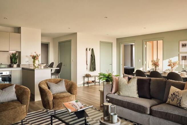 3 bed Flat to rent Image 11
