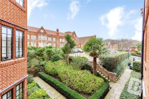 Albert Court, The Galleries, Warley, Brentwood, CM14