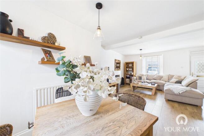Living/Dining Room