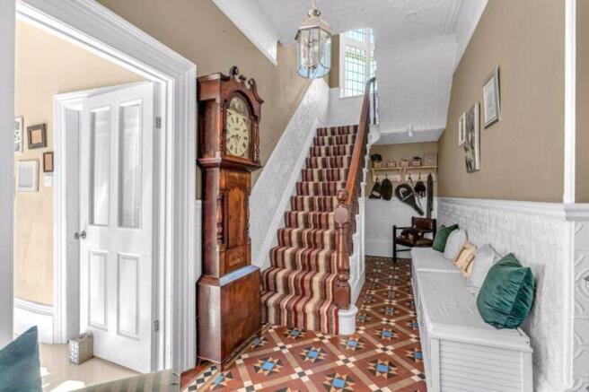 Entrance Hall (1)