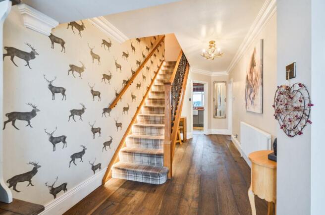 4 bed Detached for sale Image 7
