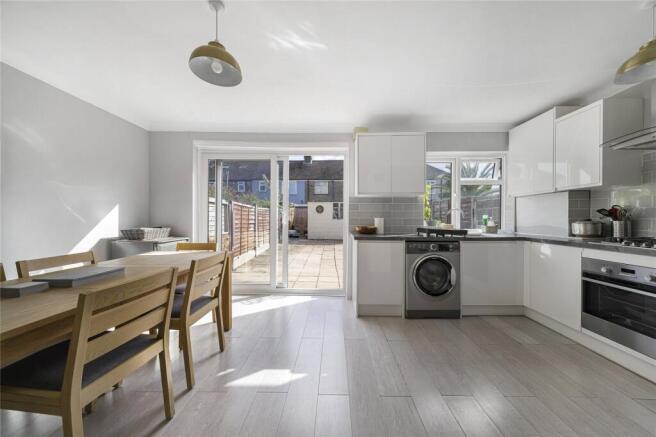Kitchen/Dining