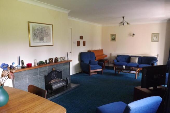 Living/Dining Room